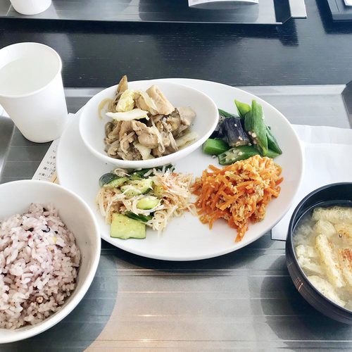 13:00 KIHACHIで同期とランチ | 松田 千広 プランニング職