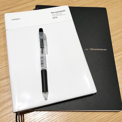 10:00 タスクの優先順位に沿って業務スタート | 川上 直輝 リテールプロデュース職