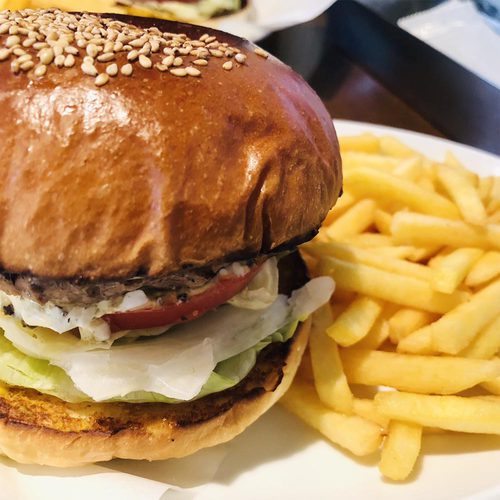 12:30 先輩たちとランチ | 土井 萌未 印刷・什器プロデュース職