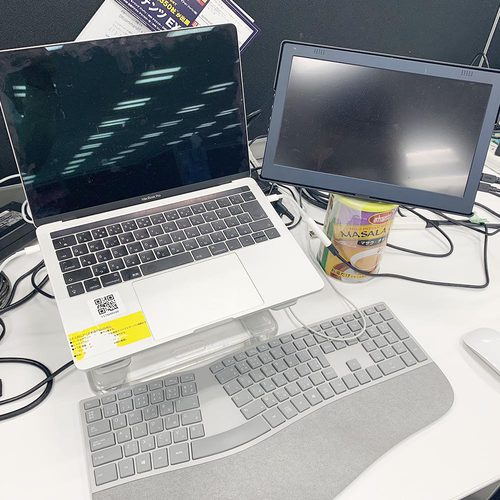 10:30 朝食をとりながらメールチェック | 小林 大将 エンジニア職（インタラクティブコンテンツ）