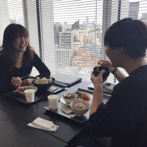 13:30 お昼休憩同期とランチ | 生駒 杏菜 ＰＲプロデュース職