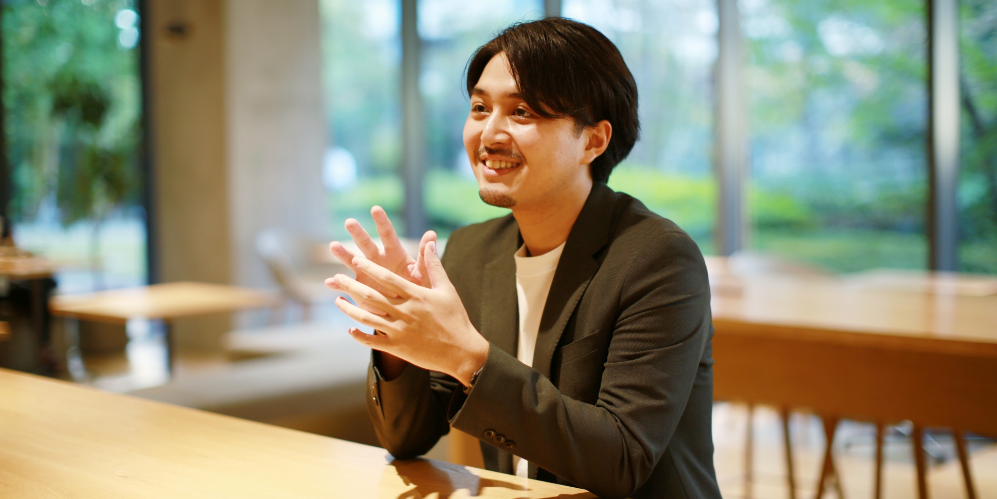 「プロモーション全体を見渡せるから、広い視野でデータ分析や提案ができるんです」